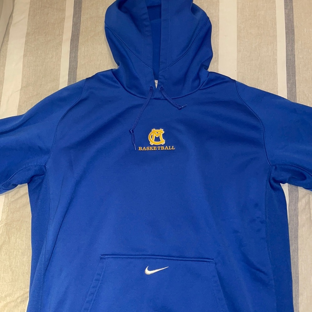 Nike High School Basketball Hoodie